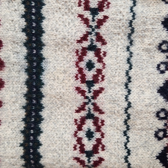 Vintage L.L. Bean Fair Isle Multicolor Wool Sweater sz L - Picture 3 of 10